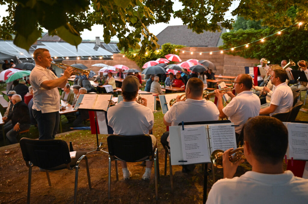 2024-06-16_Musik_unter_Linden_Blog